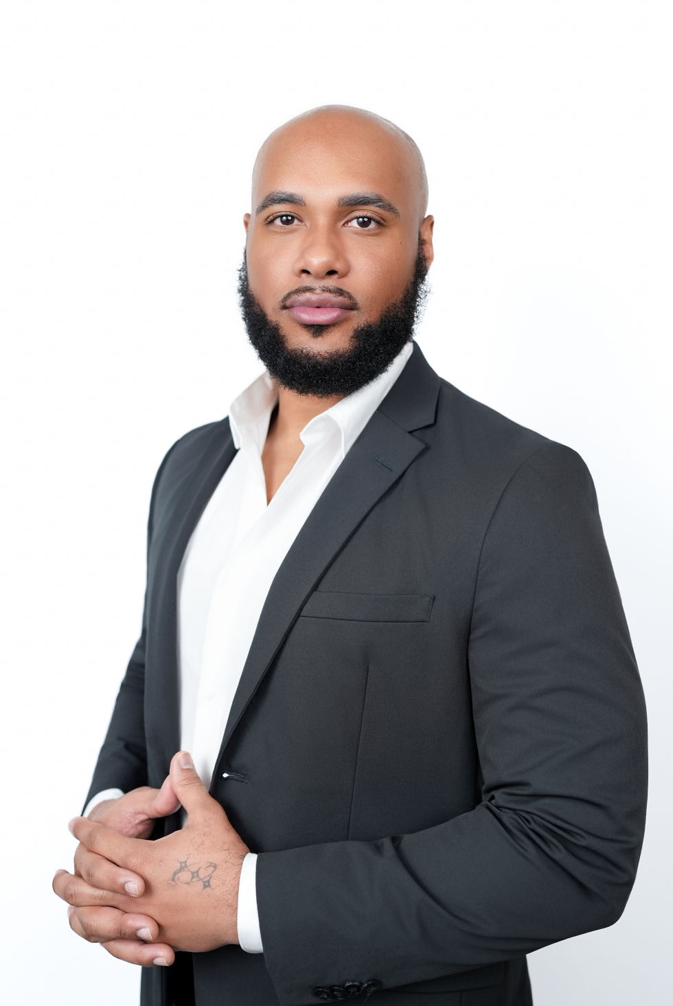 Carlton Chapman, author of Pivotal365